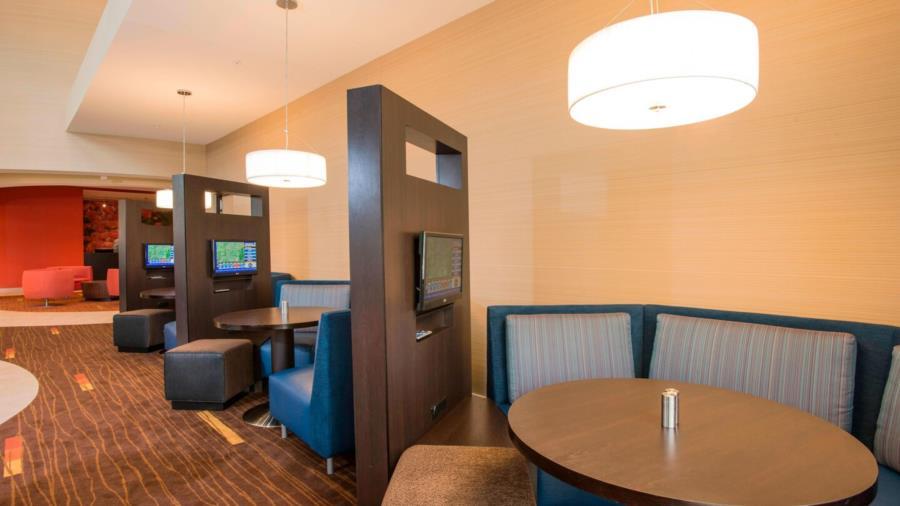 Courtyard By Marriott Cincinnati Midtown/Rookwood Bagian luar foto