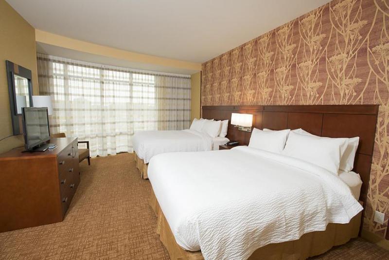Courtyard By Marriott Cincinnati Midtown/Rookwood Bagian luar foto