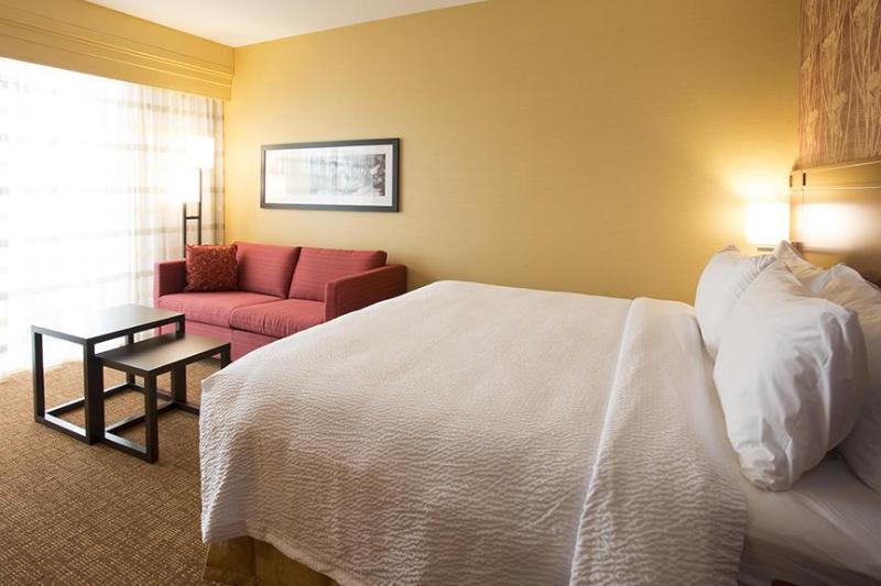 Courtyard By Marriott Cincinnati Midtown/Rookwood Bagian luar foto