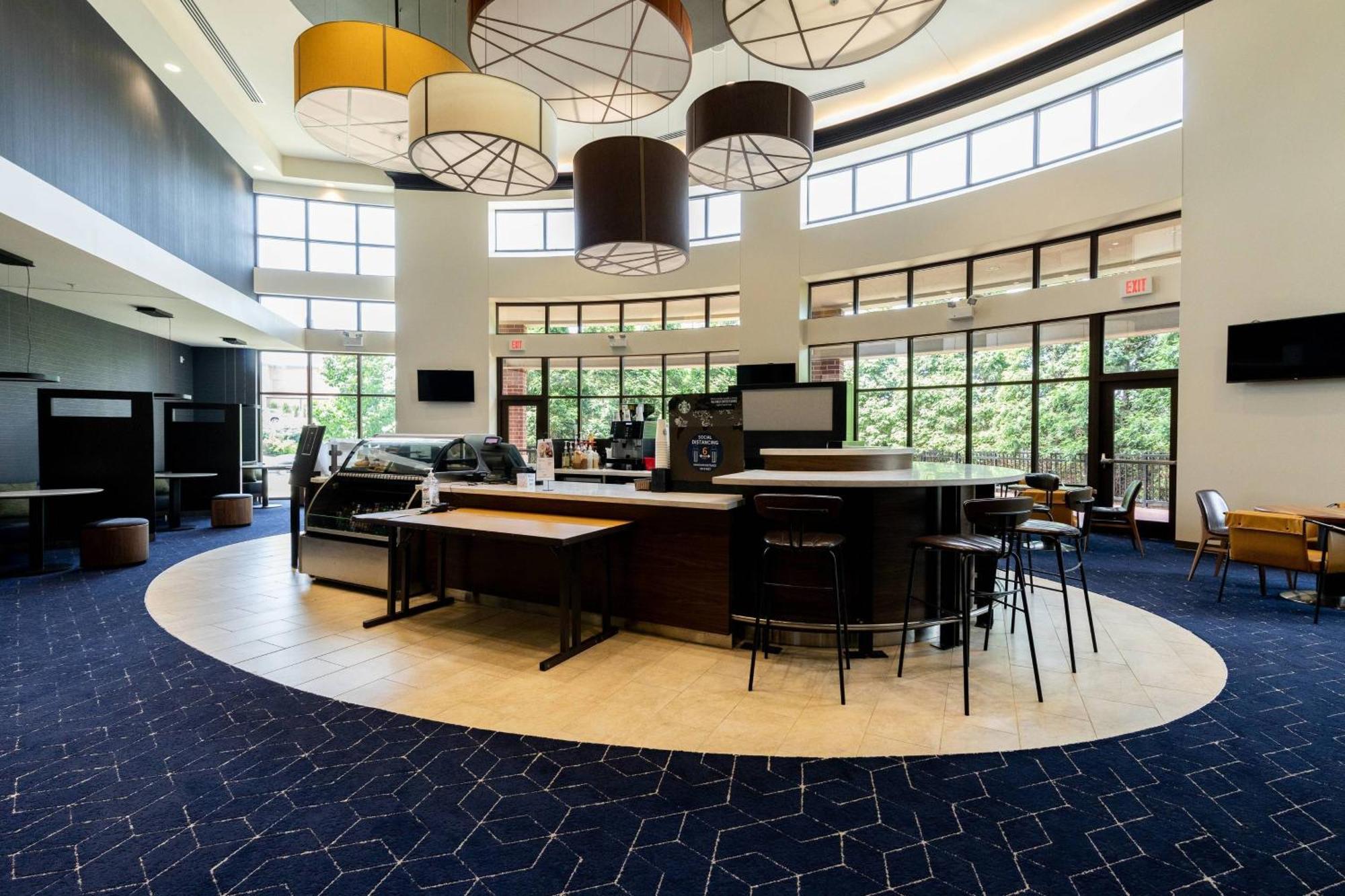 Courtyard By Marriott Cincinnati Midtown/Rookwood Bagian luar foto