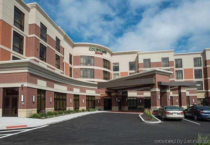 Courtyard By Marriott Cincinnati Midtown/Rookwood Bagian luar foto