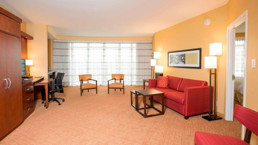 Courtyard By Marriott Cincinnati Midtown/Rookwood Bagian luar foto